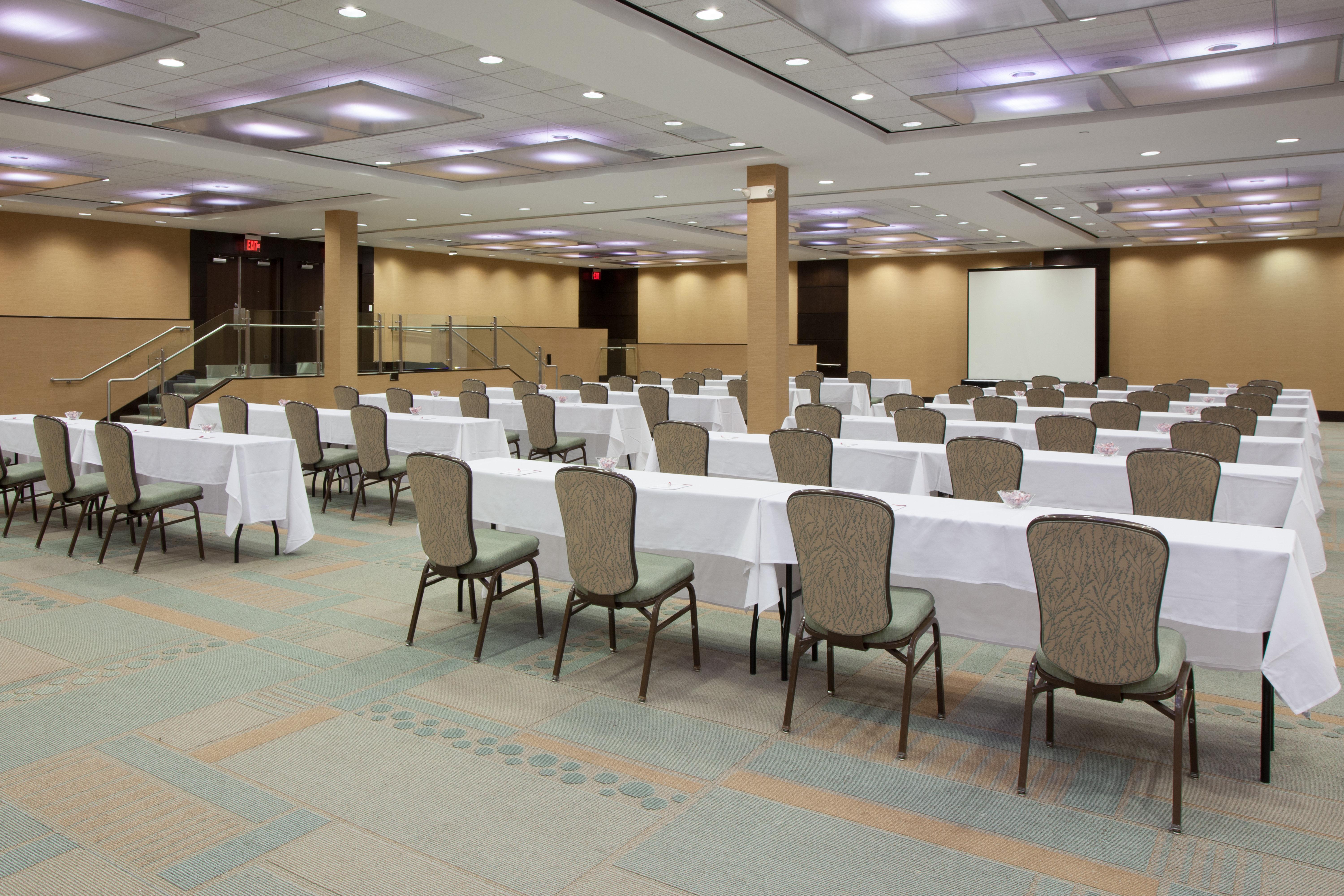 Crowne Plaza Hotel Glen Ellyn/Lombard By Ihg Exterior foto