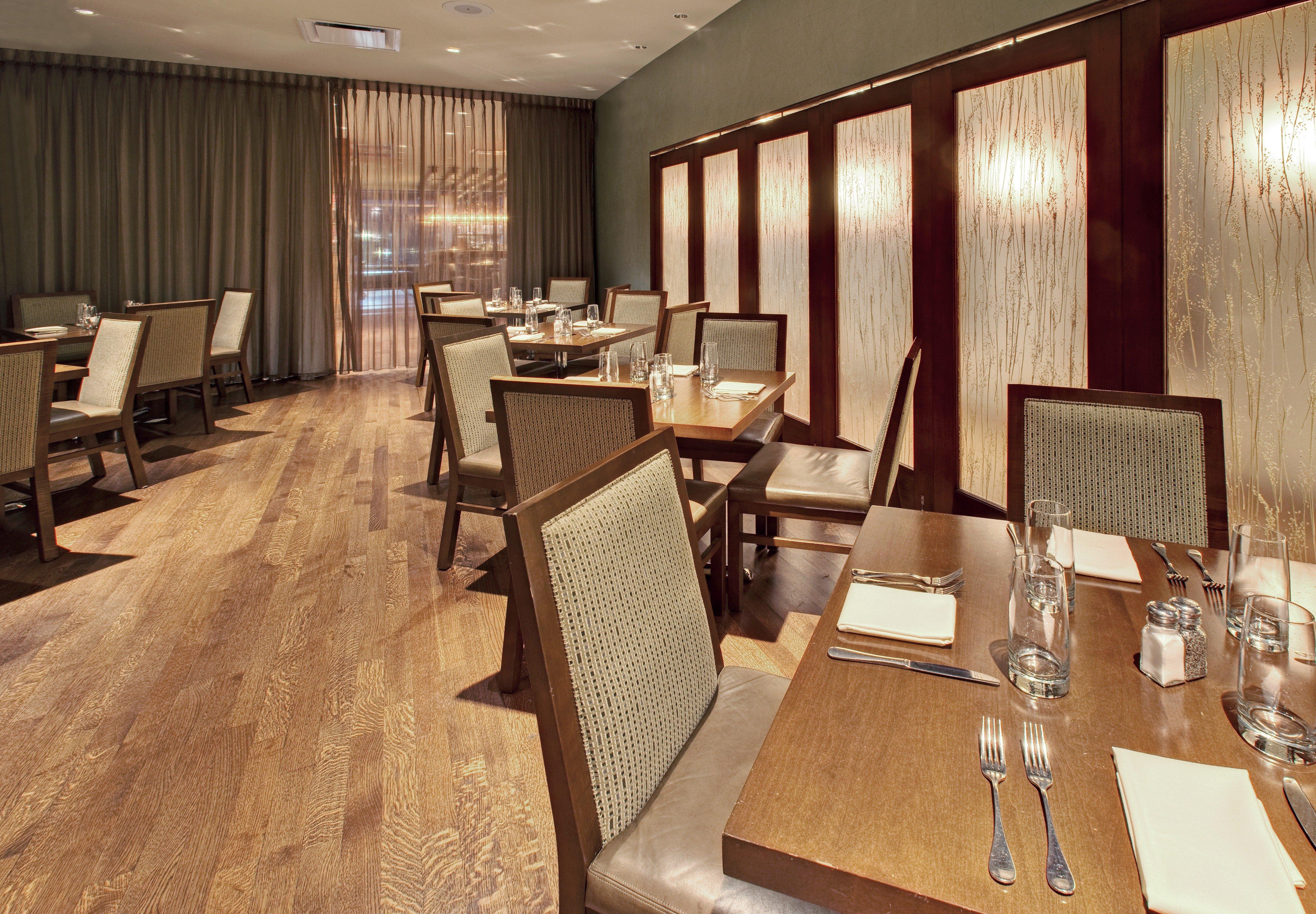 Crowne Plaza Hotel Glen Ellyn/Lombard By Ihg Restaurant foto