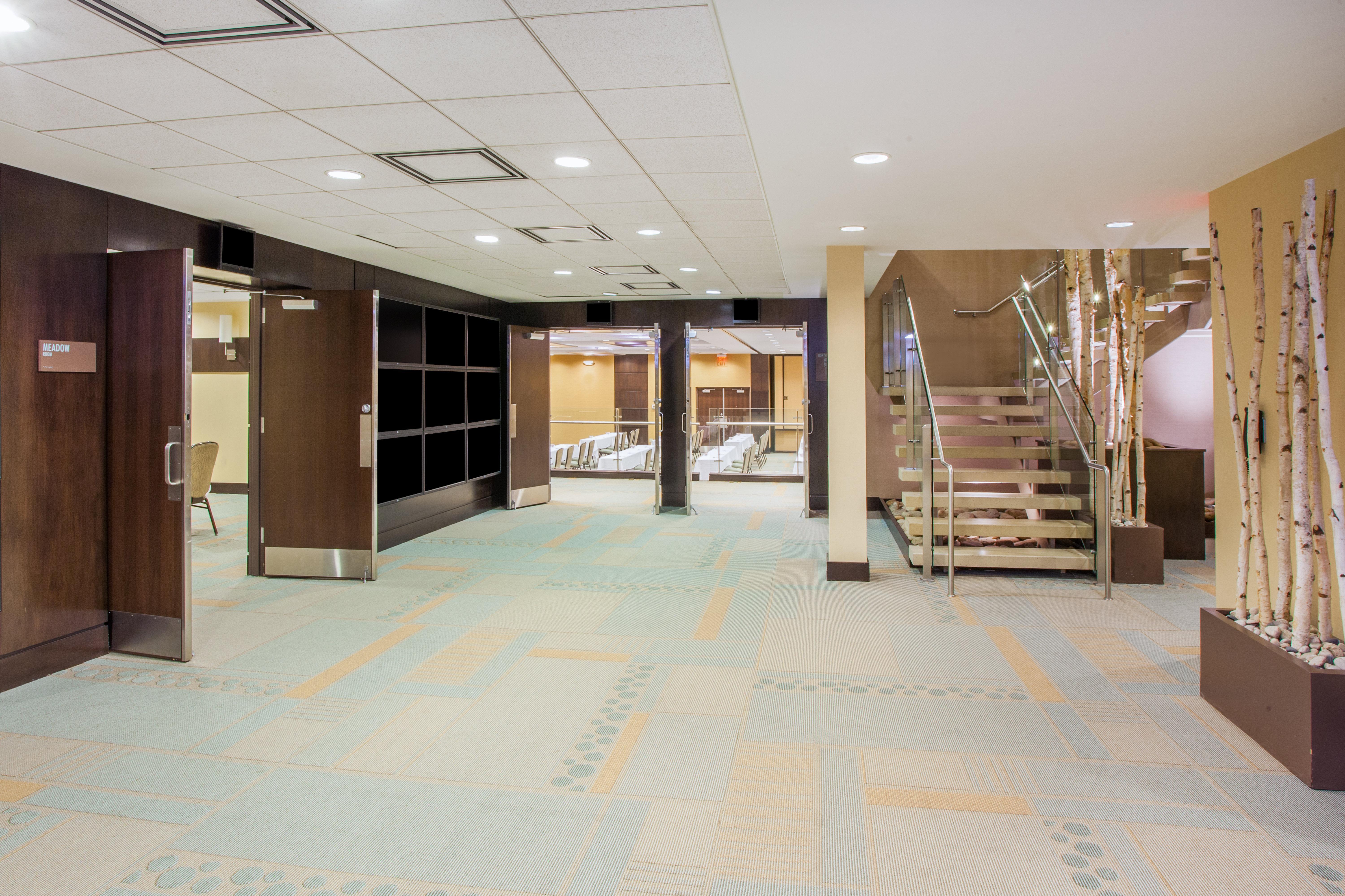 Crowne Plaza Hotel Glen Ellyn/Lombard By Ihg Exterior foto