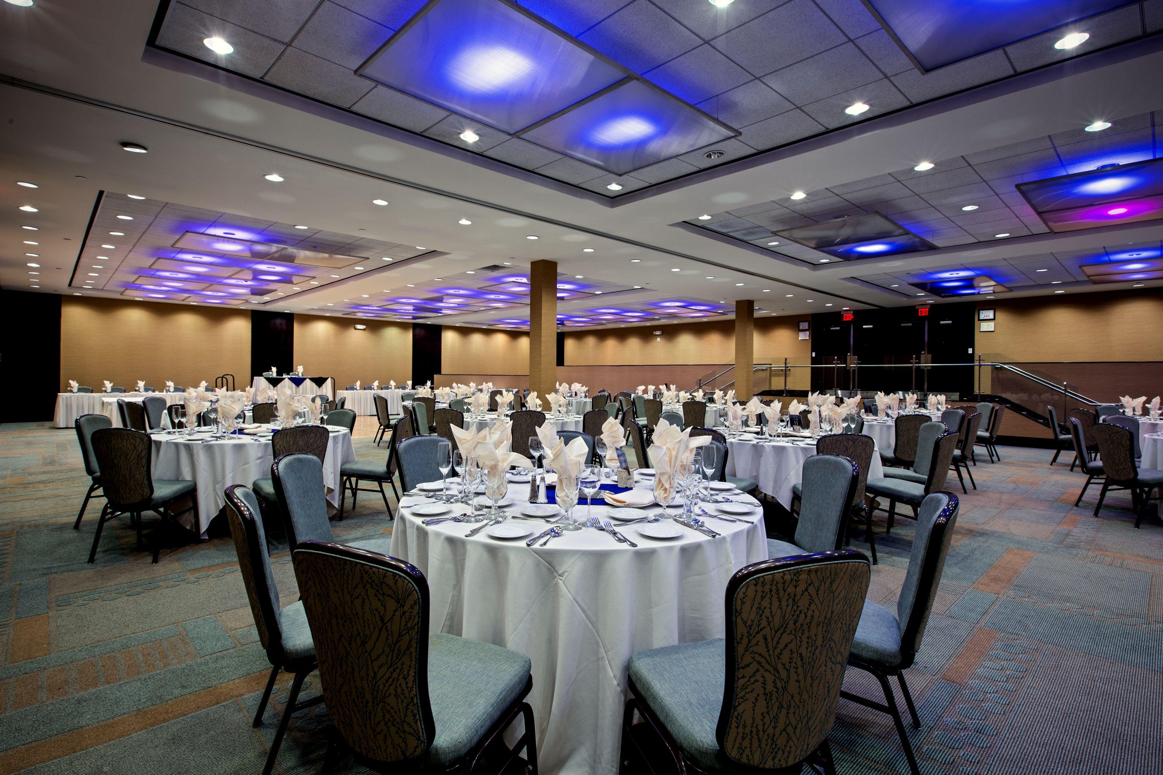 Crowne Plaza Hotel Glen Ellyn/Lombard By Ihg Exterior foto